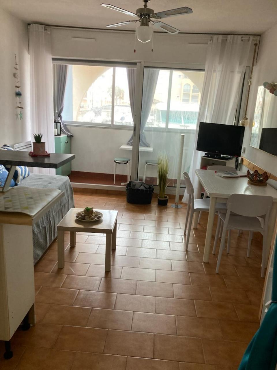 Port Cros Appartement 塞特港 外观 照片